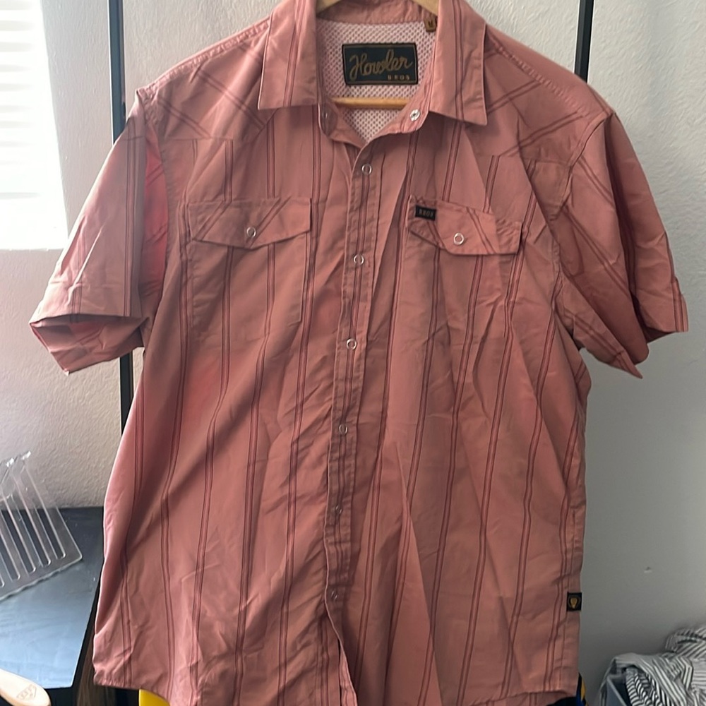 Howler bros. Snap shirt